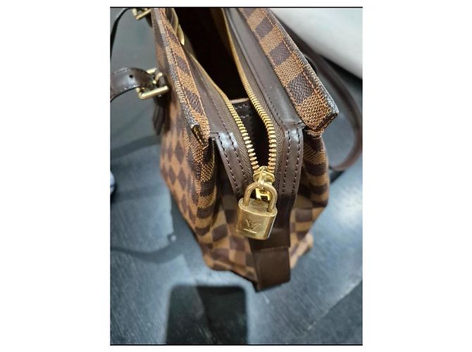 Chelsea Borsa a mano Louis Vuitton in pelle marrone scuro - vista 5
