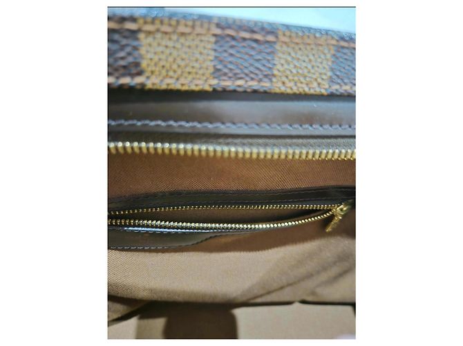 Chelsea Borsa a mano Louis Vuitton in pelle marrone scuro - vista 8