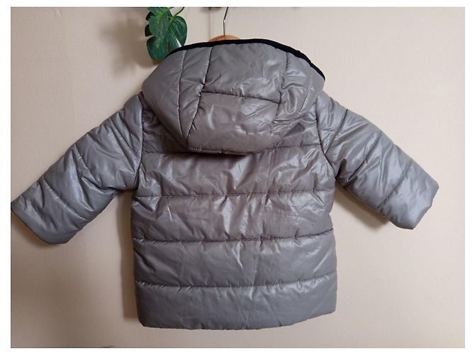 Catimini graue Steppjacke mit Sternen - Ansicht 6