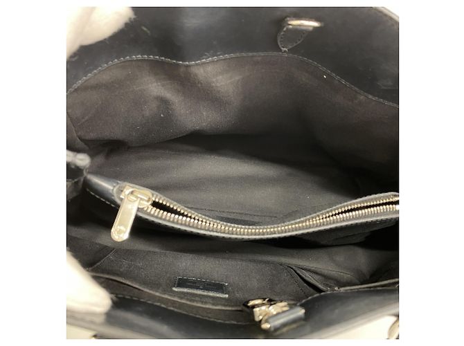 Borsa a mano Passy PM Epi di Louis Vuitton in Noir Nero - vista 4