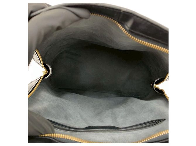 Sac à dos en cuir Epi Louis Vuitton Noir - vue 10