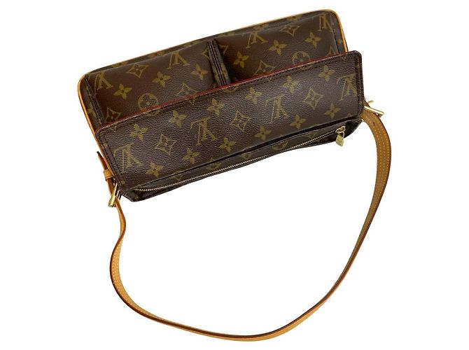 Borsa a tracolla Louis Vuitton Viva Cite Monogram Leather Marrone - vista 5