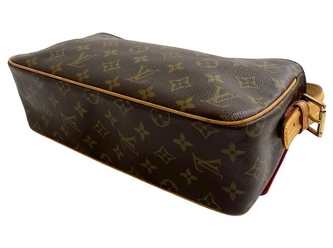 Borsa a tracolla Louis Vuitton Viva Cite Monogram Leather Marrone - vista 9