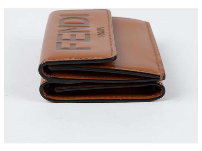 Fendi Billetera Micro Trifold Baguette Castaño - vista 4