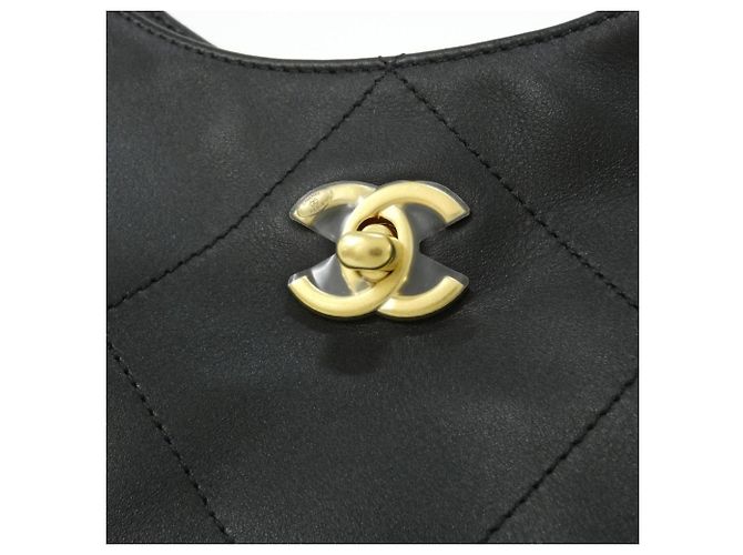 Borsa Chanel AS6015 in pelle di vitello nera Nero - vista 4
