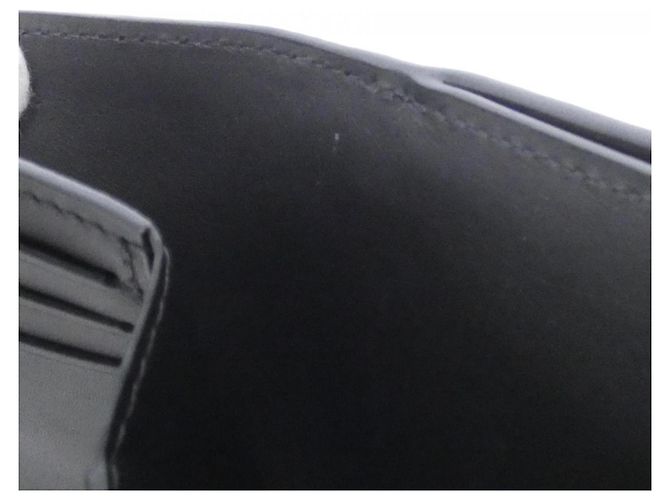 Cartera Pilot Monogram Taurillon Louis Vuitton Negro - vista 6