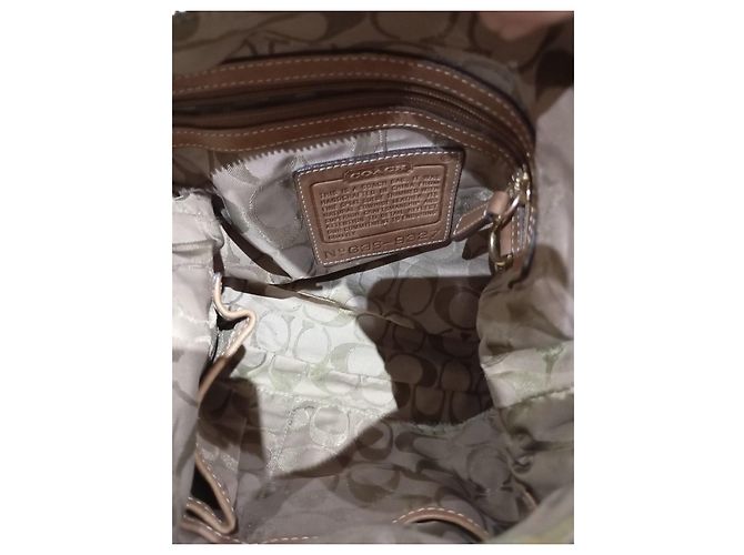 Vintage lila Wildleder Coach Umhängetasche Bordeaux - Ansicht 8
