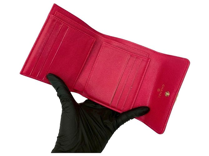 Cartera tri-fold de cuero caviar rosa Chanel Boy - vista 7