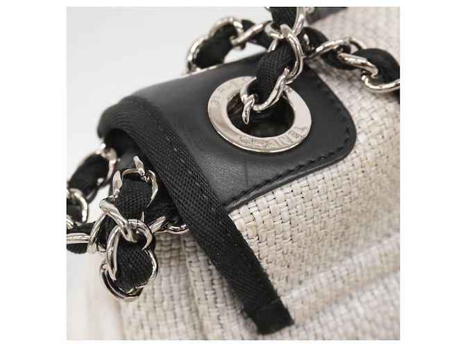 Borsa a Spalla Chanel Deauville Bianco - vista 11