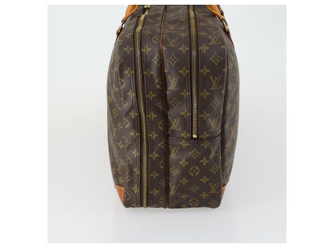 Bolso Sirius Louis Vuitton en lona Monogram 55 Castaño - vista 4