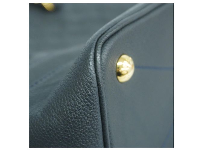 Borsa Tote Citadines PM in Monogram Empreinte Louis Vuitton - vista 11