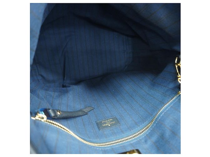 Borsa Tote Citadines PM in Monogram Empreinte Louis Vuitton - vista 4