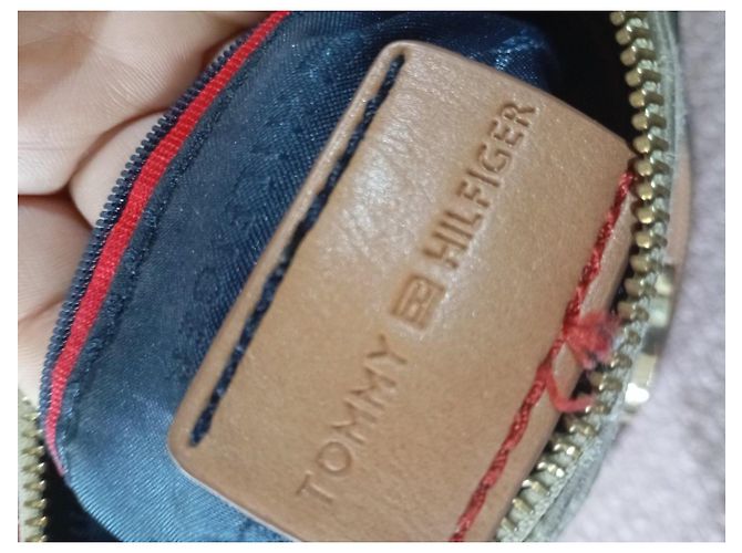 Borsa a Spalla Tommy Hilfiger Monogramma Beige e Pelle Marrone - vista 7