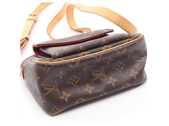 Borsa a Spalla Louis Vuitton Viva Cite PM Marrone - vista 8