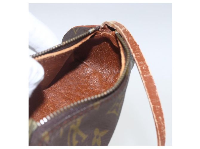 LOUIS VUITTON Pochette Papillon Monogramma Vintage LV Auth 157574 - vista 17