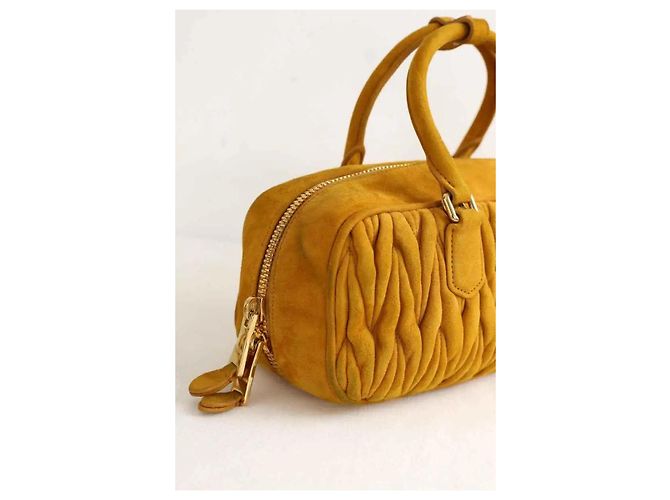Miu Miu Borsa a mano Arcadie in suede cammello - vista 8