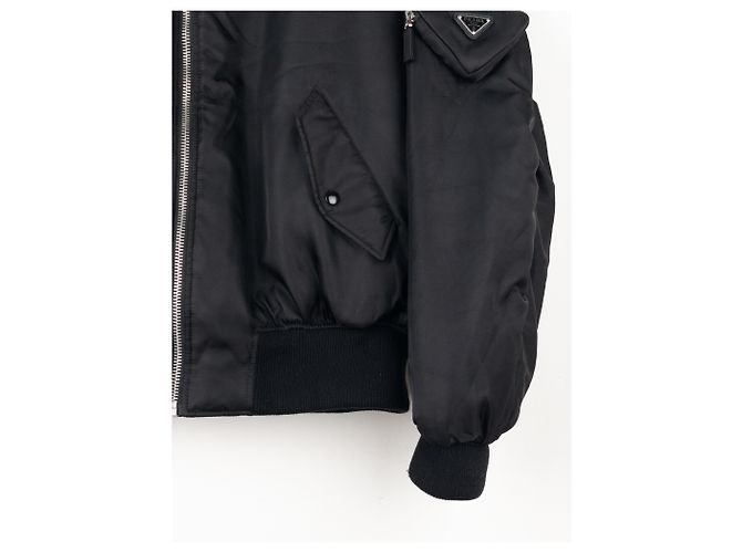 Prada AW21 Oversized MA-1 Bomberjacke Schwarz - Ansicht 8