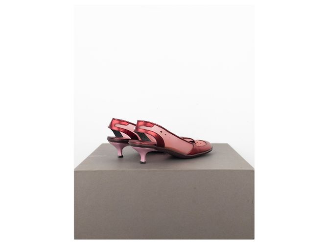 Miu Miu SS00 Tacones Kitten Slingback Transparentes Space Bubble Roja - vista 2