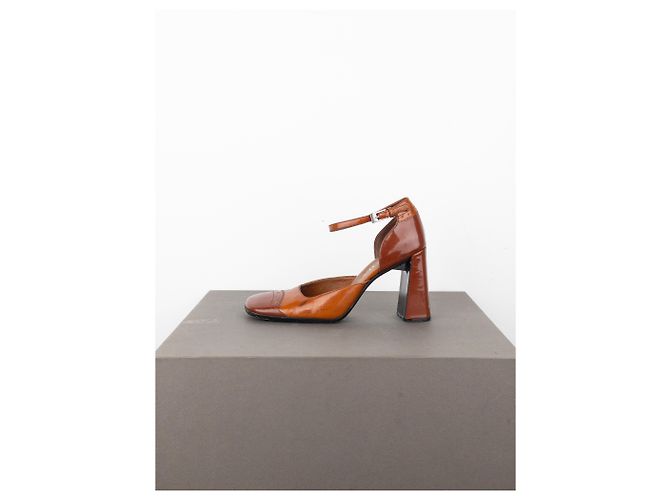 Décolleté brogue a punta quadrata Prada AW99 Marrone - vista 3