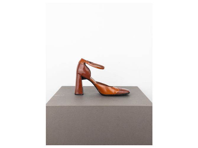 Décolleté brogue a punta quadrata Prada AW99 Marrone - vista 4