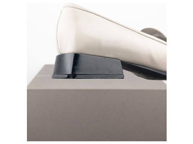 Miu Miu Mocasines de punta cuadrada de los 2000 Blanco - vista 9