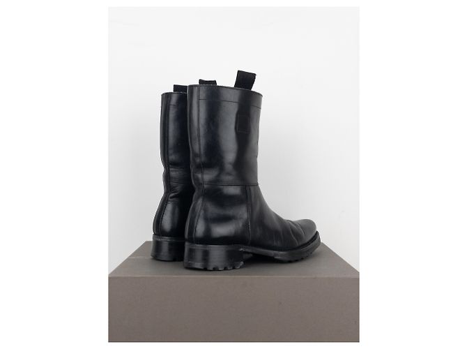 Botas de combate biker 'Peco' de punta afilada Miu Miu AW01 Negro - vista 2