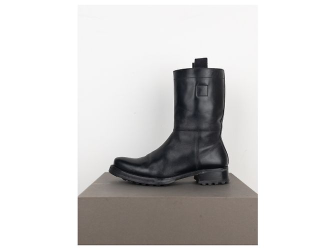 Botas de combate biker 'Peco' de punta afilada Miu Miu AW01 Negro - vista 3