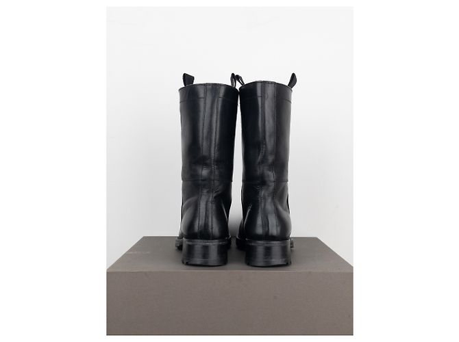 Botas de combate biker 'Peco' de punta afilada Miu Miu AW01 Negro - vista 6