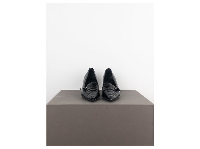Prada Pumps mit spitzem Absatz aus den 2000er Jahren Schwarz - Ansicht 5
