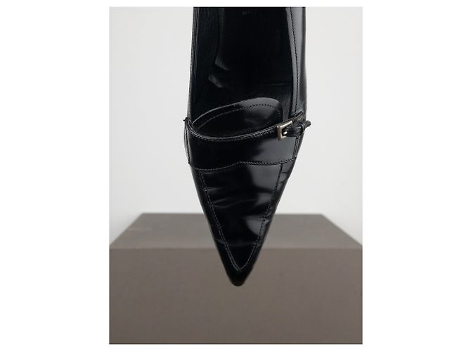 Prada Pumps mit spitzem Absatz aus den 2000er Jahren Schwarz - Ansicht 7