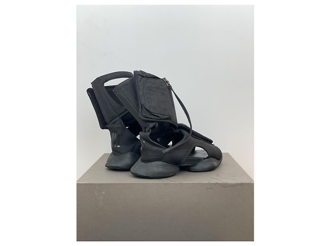 Sandali Cargo 'Cyclops' Rick Owens x Adidas SS16 Nero - vista 2