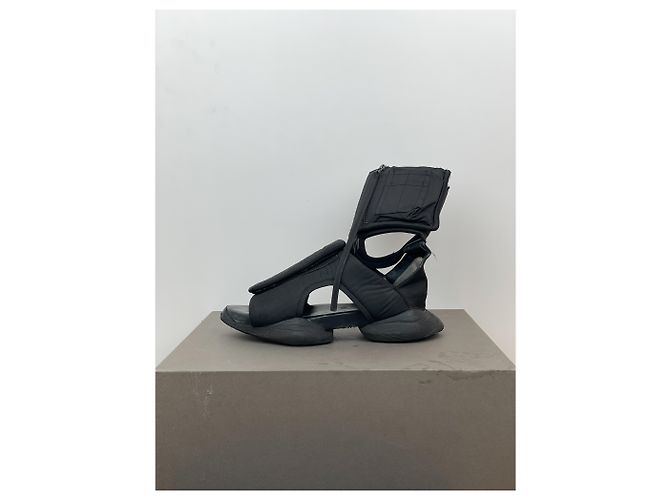 Sandali Cargo 'Cyclops' Rick Owens x Adidas SS16 Nero - vista 3