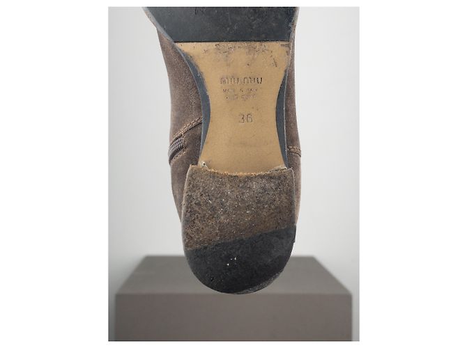 Prada Botas de montar cowboy de ante Miu Miu de los 2000 Castaño - vista 9