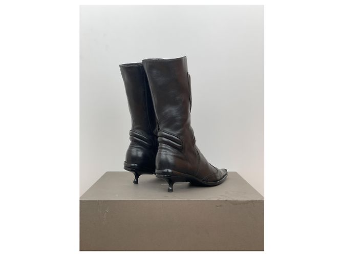 Miu Miu AW99 Kitten Heel Biker Stiefel Schwarz - Ansicht 2
