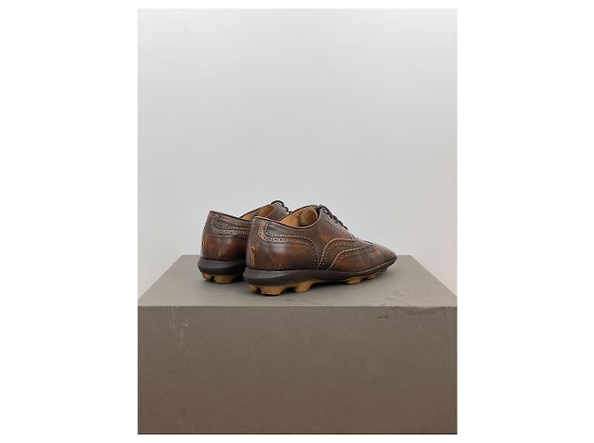 Miu Miu SS99 Derbies de punta cuadrada con suela de picos Castaño - vista 2