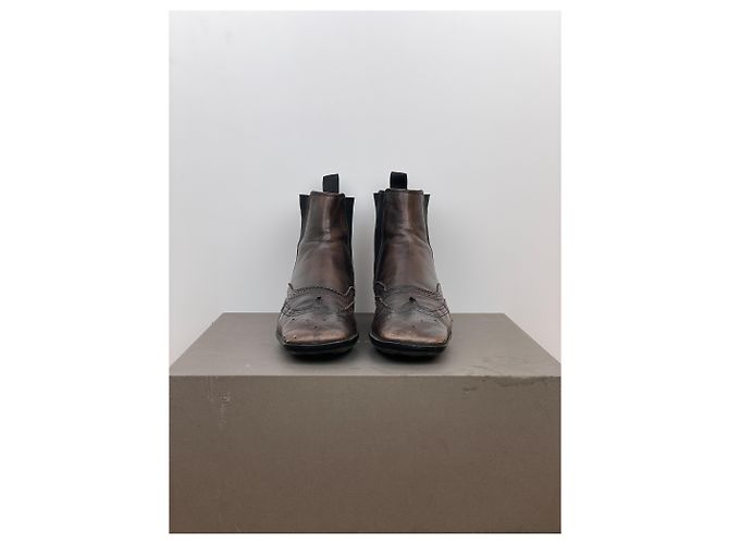 Botas Chelsea brogue de punta cuadrada con suela de picos Miu Miu SS99 Castaño - vista 5