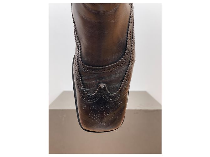 Botas Chelsea brogue de punta cuadrada con suela de picos Miu Miu SS99 Castaño - vista 7