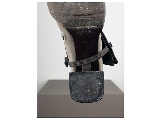 Botas de tobillo de punta cuadrada con bolsillo cargo híbrido Prada AW99 Gris - vista 10