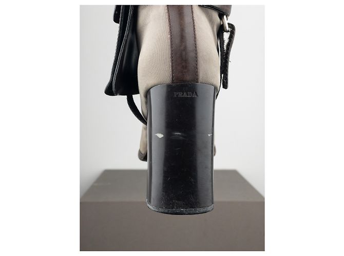 Botas de tobillo de punta cuadrada con bolsillo cargo híbrido Prada AW99 Gris - vista 9
