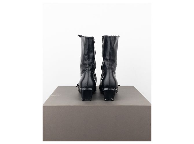 Botines de tacón kitten de punta cuadrada con hebilla deportiva Prada de los 2000 Negro - vista 6