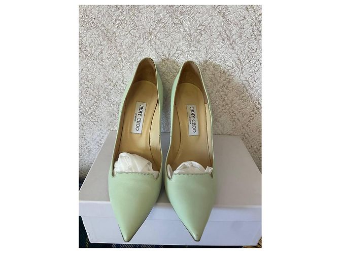 Décolleté in pelle verde chiaro Jimmy Choo - vista 2