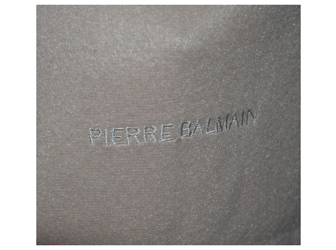Capa Pierre Balmain beige con bolsillos - vista 3