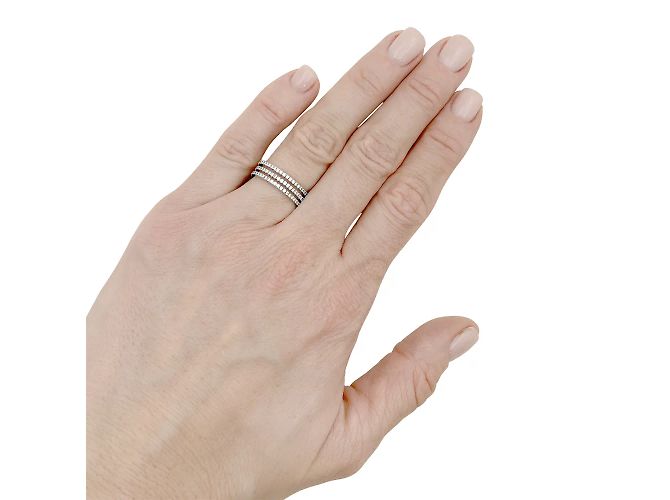 Anello Messika, "Gatsby", 3 file di oro bianco e diamanti. - vista 6