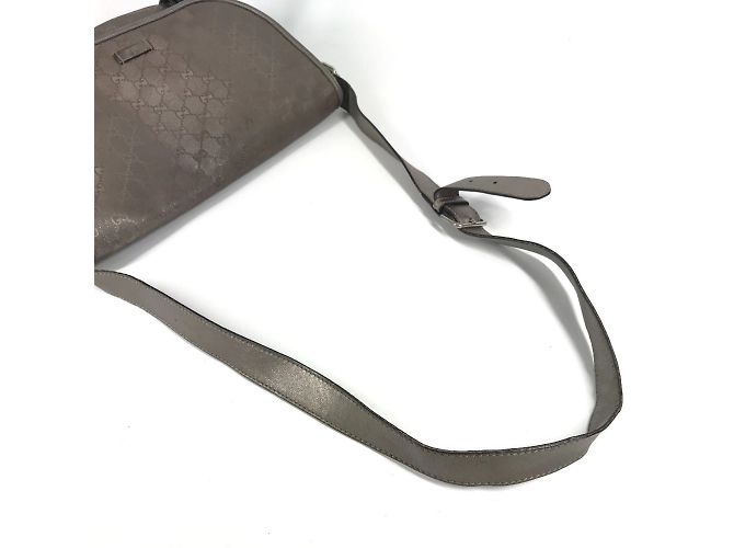 Borsa a tracolla con patta e logo GG stampato di Gucci Metallico - vista 12