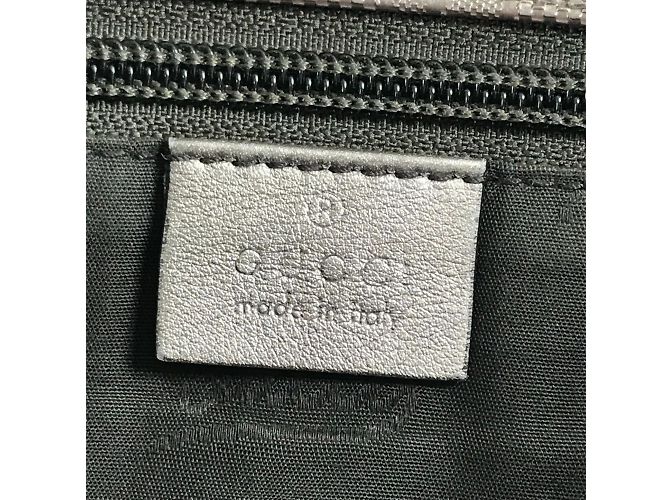Borsa a tracolla con patta e logo GG stampato di Gucci Metallico - vista 18