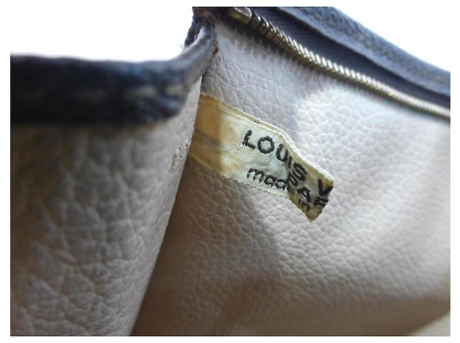 Louis Vuitton Pochette 26 Monogramma - 834 Marrone - vista 14
