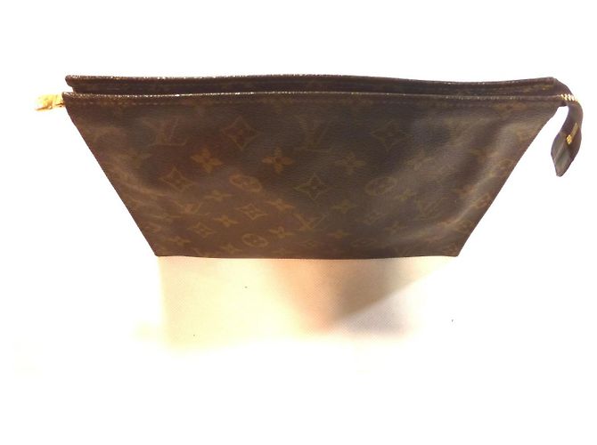 Louis Vuitton Pochette 26 Monogramma - 834 Marrone - vista 2