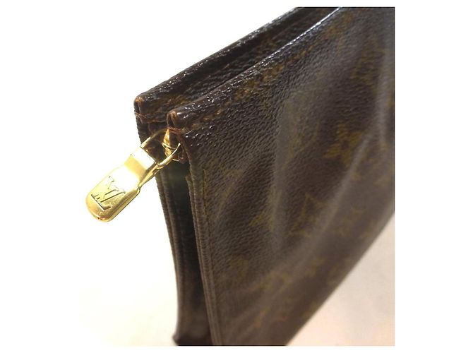 Louis Vuitton Pochette 26 Monogramma - 834 Marrone - vista 4
