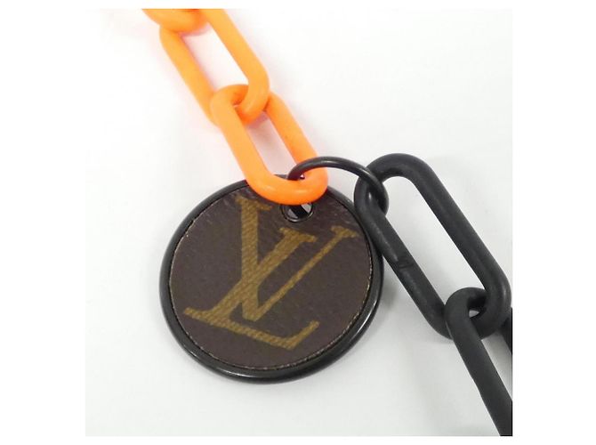 Llave de Monedero Louis Vuitton Cadena Negro - vista 2