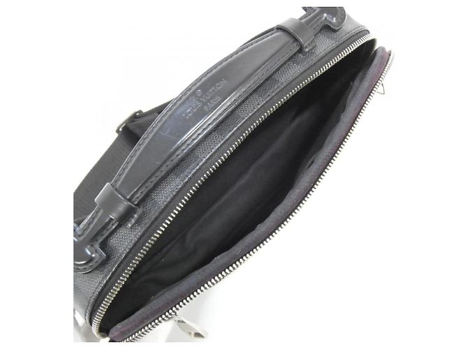 Borsa a spalla Louis Vuitton Damier Graphite Umbrella Nero Damier ebene - vista 7